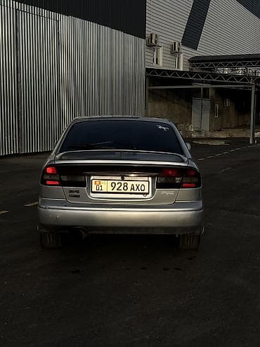 битыйе авто: Subaru Legacy: 2000 г., 2 л, Автомат, Бензин, Седан — 4