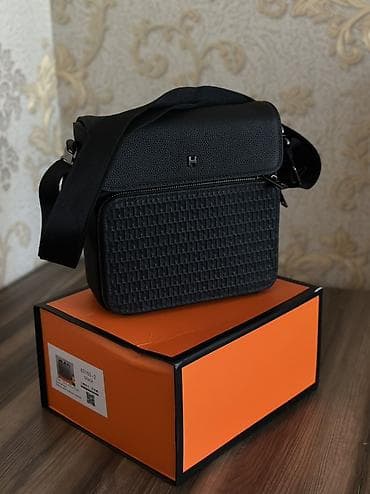 большой клатч: Мужская барсетка Hermes из натуральной кожи. Размер: ?7 см. Очень — 1