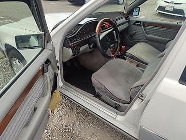e55 compressor: Mercedes-Benz W124: 1990 г., 2.3 л, Механика, Бензин, Седан — 5