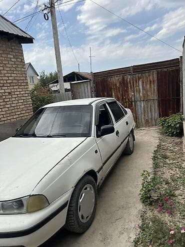 daewoo 2: Daewoo Nexia: 1995 г., 1.5 л, Механика, Бензин, Седан — 3