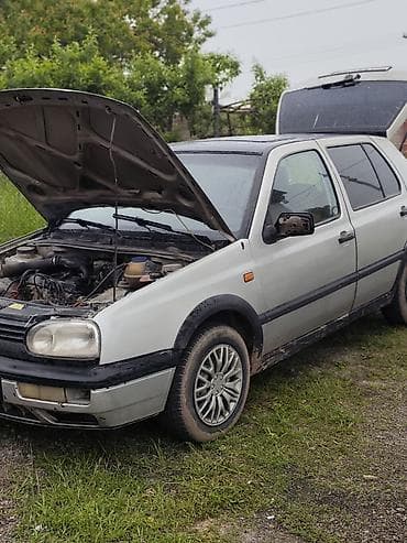 газель муссо: Volkswagen Golf: 1993 г., 1.8 л, Механика, Бензин, Хэтчбэк — 6