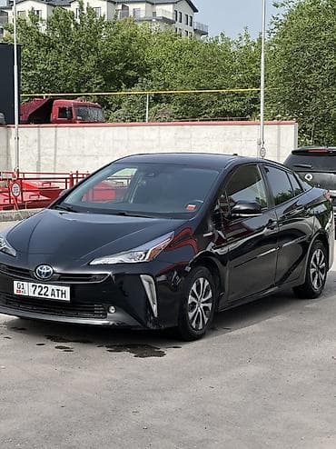 Toyota: Toyota Prius: 2019 г., Гибрид, Хэтчбэк — 2
