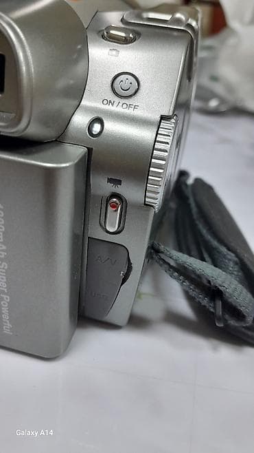 sony hd avchd nex 5: Цифровая видеокамера Sony HC700 (DVC) - Запись видео: High Definition — 10