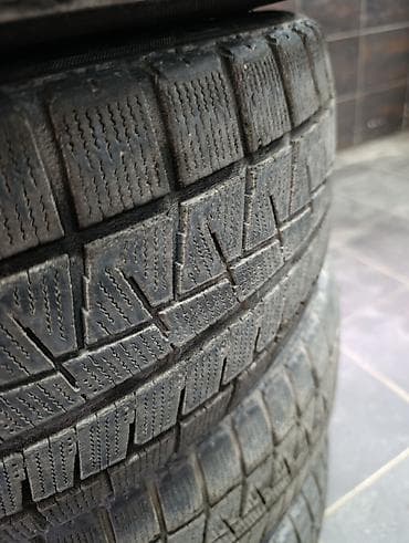 Шины: Шины R 18, Зима, Комплект, Легковые, Bridgestone — 2