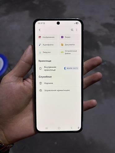 deco e4: Samsung Galaxy Z Flip 5, Новый, 256 ГБ, цвет - Серебристый — 3