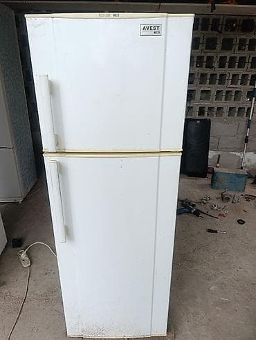 redmi 8lite: Холодильник Avest, Двухкамерный — 1