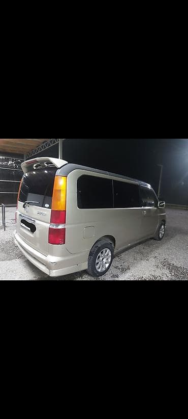 Honda Stepwgn: 2003 г., 2 л, Автомат, Бензин, Минивэн