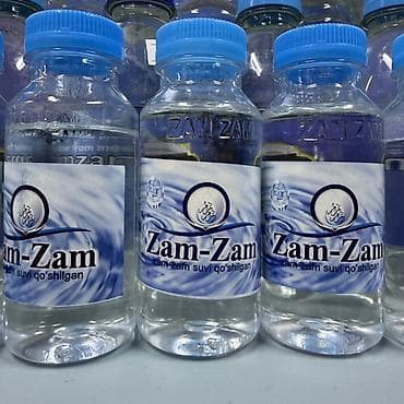 новый баклашка: Вода Zam-Zam (Замзам) в пластиковых бутылках с синей крышкой — 1
