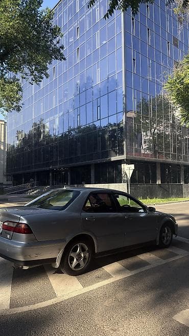 tourer v салон: Honda Torneo: 2001 г., 1.8 л, Бензин, Седан — 9