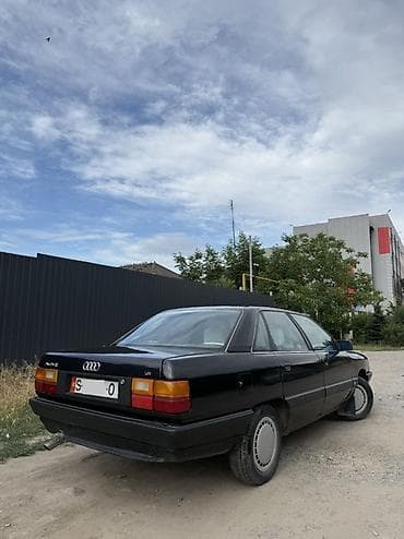 mers 3 2: Audi 100: 1988 г., 1.8 л, Механика, Бензин, Седан — 8