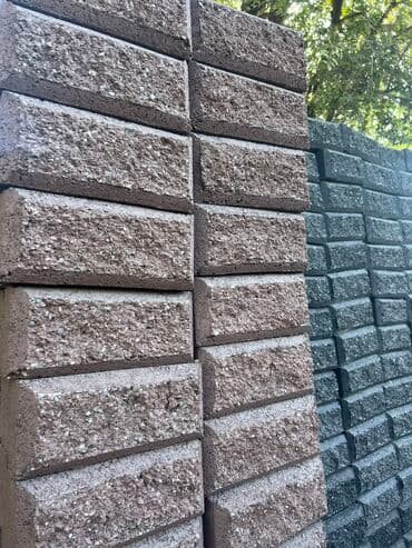 оборудование пескоблок: Пескоблок Гладкий, Заборный, 190x190x390, Самовывоз, Бесплатная доставка, Платная доставка — 5