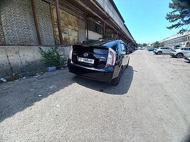 byd leopard: Toyota Prius: 2015 г., 1.8 л, Автомат, Гибрид, Хэтчбэк — 3