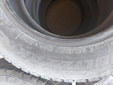 Транспорт: Шины 225 / 65 / R 17, Зима, Б/у, Внедорожные (АТ/МТ), Япония, Bridgestone — 2