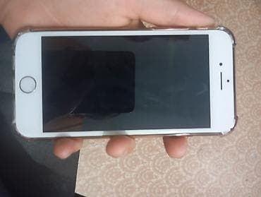 aphone xr: IPhone SE, Б/у, 64 ГБ, Красный, Чехол, 100 % — 3