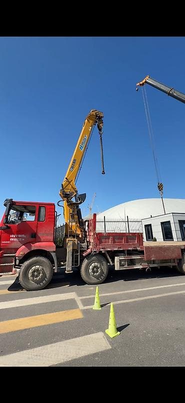 м 2: Услуги манипулятора (кран-манипулятор на бортовом грузови -кузов 9 м — 1