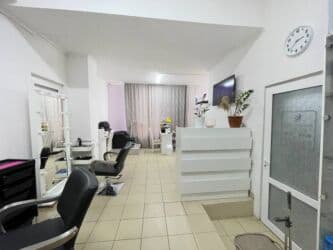 аренда дома на мероприятие: Сдаются два помещение 40+35 м2 за 65000+55000 сом Второй этаж — 5