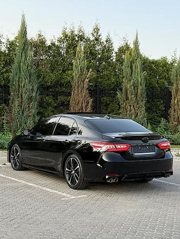 2019: Toyota Camry: 2019 г., 3.5 л, Автомат, Бензин, Седан — 5