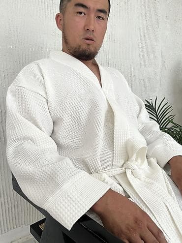 оптом одежда: Оптом и в розницу вафельный легкий банный халат !
Хлопок!Все размеры — 7