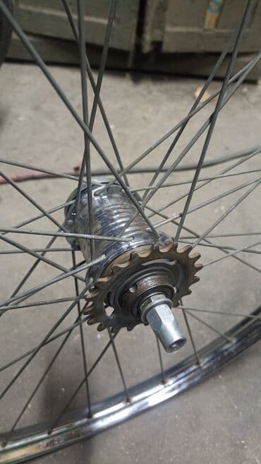 сколько стоит камера для велосипеда в бишкеке: Без торга. Колесо заднее размер 630х35, с трехскоростной втулкой — 2
