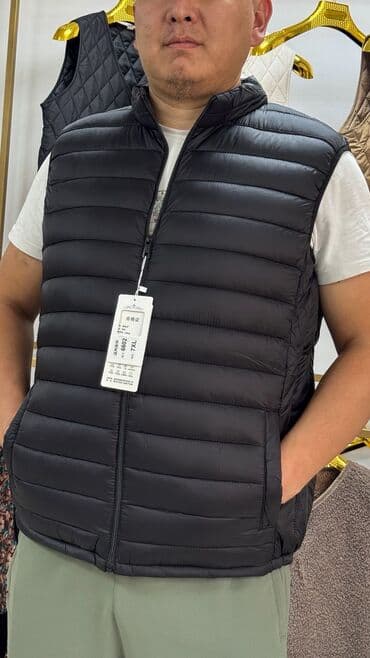 продаю в связи переездом: Утепленный, Тканевый, Осень-весна, Стеганый — 2