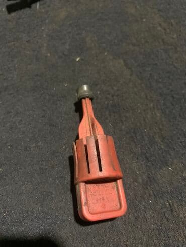 r6: Продается Крышка маслозаливной горловины Mercedes-benz Крышка — 5