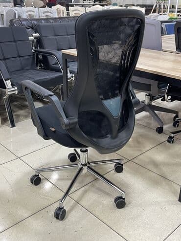 кресло для кафе: Офисное кресло, спинка сетчатая 

🏷️ цена 7500

Для заказа 📱 — 3