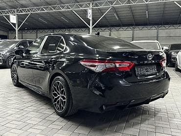 Продажа авто: Toyota Camry: 2019 г., Седан — 6