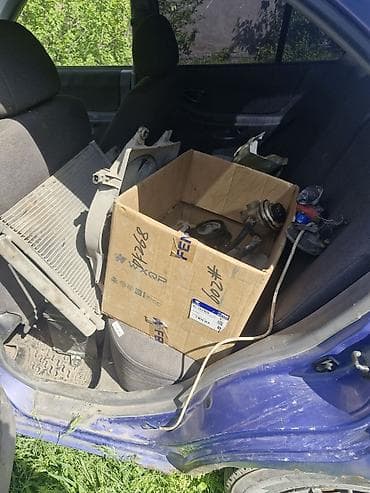 запчасти хундай аксент: Hyundai Accent седан На Разбор(около 2000‑х годов), синий цвет, 4 — 2