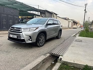 Toyota Highlander: 2017 г., 3.5 л, Автомат, Бензин, Кроссовер