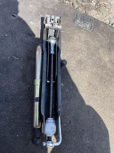 mercedes benz 124 кузов: Домкрат мл 163 кузов — 1