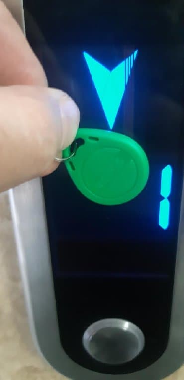 загрузочная флешка: Чип от лифта — 1