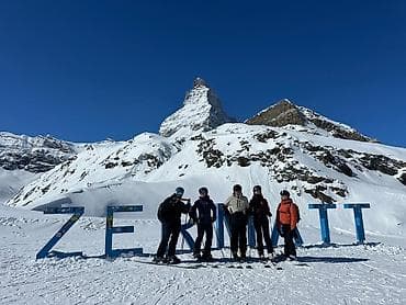 купить авто в караколе: Toyota Sienna: 2020 г., Минивэн — 6