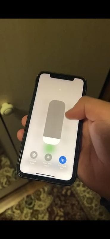 Автоэлектроника: IPhone Xs, Б/у, 64 ГБ, Space Gray, Защитное стекло, Чехол, 81 % — 2