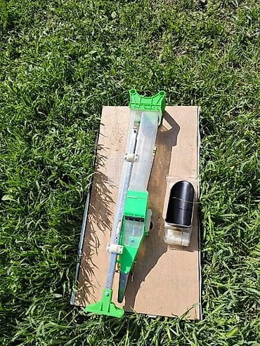 земля для газона: Овощная сеялка, 1 рядные сеялки, Новый — 3