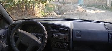 Volkswagen Passat Variant: 1991 г., 1.8 л, Универсал — 2