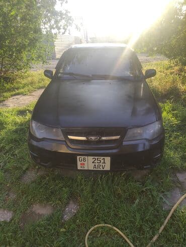 полик нексия 2: Daewoo Nexia: 2010 г., Бензиновая, Седан — 4