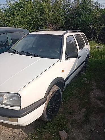 Продажа авто: Volkswagen Golf: 1996 г., 1.8 л, Механика, Бензин, Универсал — 4