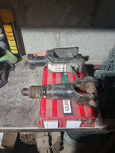 прадаю драва: Инвертор Durite DB985 24V DC → 230V AC, чистая синусоида, 1500 Вт — 1