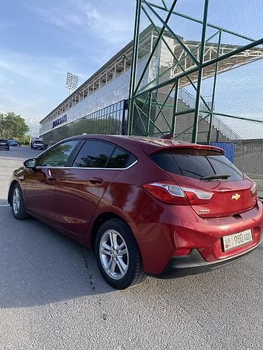 шевроле круз 2018: Chevrolet Cruze: 2018 г., 1.4 л, Автомат, Бензин, Хэтчбэк — 3