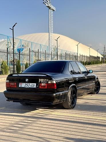 обмен на е 34: BMW 525: 1991 г., 2.5 л, Механика, Бензин, Седан — 3