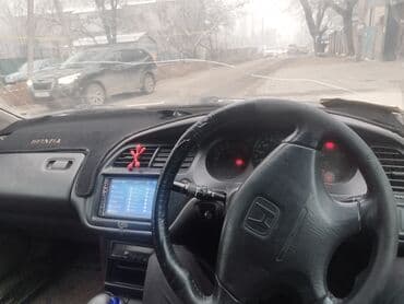 крыло марк 2: Honda Accord: 1999 г. — 5