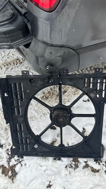 купить плейстейшен 5: Вентилятор Ssangyong 2020 г., Б/у, Оригинал — 3