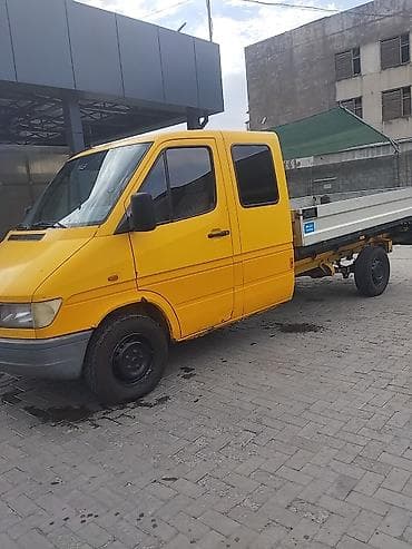 фаркоп на ниву бу: Грузовик, Mercedes-Benz, Дубль, Б/у — 3