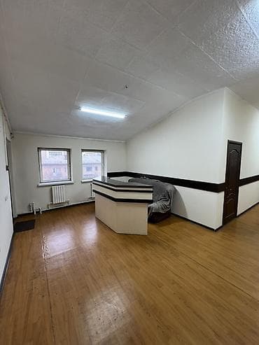 этаж уйлор: Кеңселерди сатуу 237 м², Ремонту бар, Эмереги менен, Эмерексиз, Административдик имарат, 5 кабат — 3