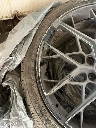 Колеса в сборе 245 / 40 / R 19, Зима, Б/у, Комплект, Легковые, Литые, отверстий - 5 — 8