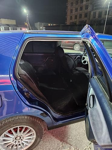 дверь пассат б4: Volkswagen Golf: 1993 г., 1.8 л, Ручные, Бензин, Хэтчбэк — 8