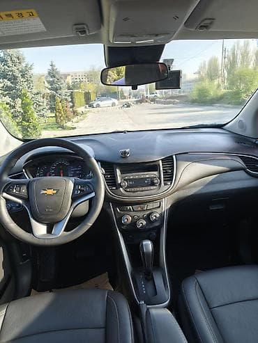 b class: Chevrolet Trax: 2020 г., 1.4 л, Автомат, Бензин, Кроссовер — 9