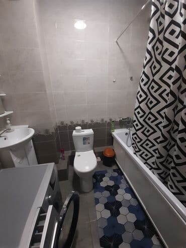 долгосрочная аренда квартира бишкек филармония: 1 комната, Душевая кабина, Постельное белье, Кондиционер — 2