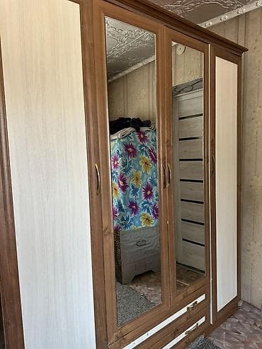 Спальные гарнитуры: Спальный гарнитур, Б/у, Двуспальная кровать, Шкаф, Тумба, Дерево, Самовывоз, цвет - Коричневый — 4