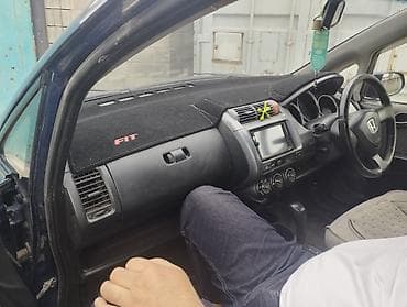 john dere: Honda Fit: 2002 г., Хэтчбэк — 9